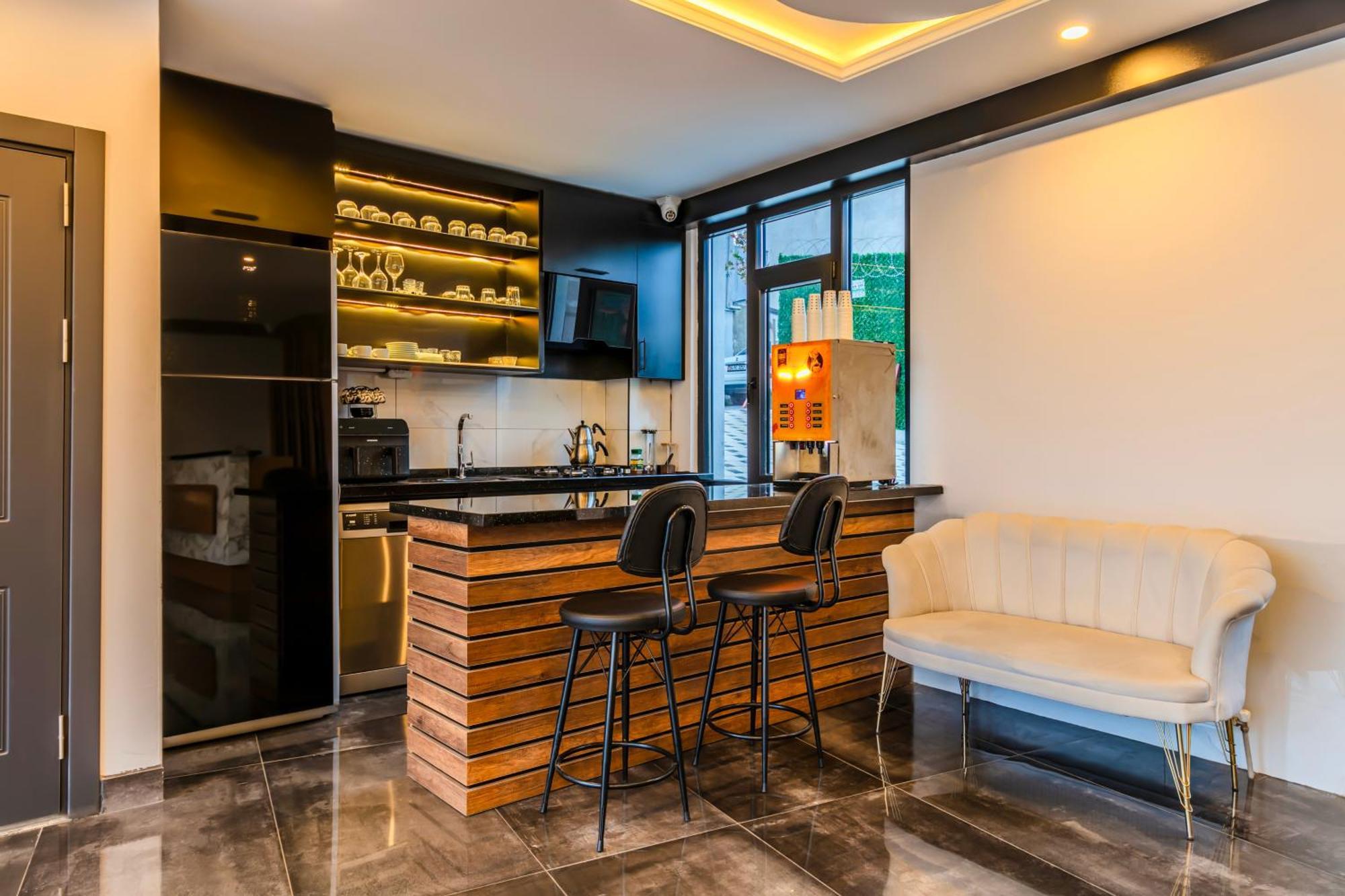 Solin Airport Hotel Arnavutkoy Ngoại thất bức ảnh